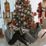 Paga Instagram - 🎄🎅CONCOURS DE NOËL 🎄 🎅🏼 1 AIR JORDAN 1 TRAVIS SCOTT OLIVE À GAGNER  !! Avec @goatemshop , on a le plaisir de vous faire gagner une Air Jordan 1 Retro Low Olive de la taille de ton choix ! Goat’em est le 1er Sneakers Shop de Chambéry, en Savoie. Allié à son site internet Goatem.fr, il vous propose plus de 800 références de Sneakers !! 👟 Pour participer : - Suivez nos comptes @goatemshop et @giuseppacrl - Tag deux ami(e)s en commentaire et autant de fois que tu veux 🍀Pour plus de chance : Partage le concours en story ! Résultat le dimanche 24 Décembre. Bonne chance, et joyeuses Fêtes de fin d’années à vous tous !! 🎊🎅🏼 # collaboration commerciale