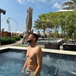 Paga Instagram – DADDY CHOCOLAT 😂🫶 #abdominaux 

📸 @giuseppacrl 
@rixospremiumdubai @all_mea 

#rixospremiumdubai 
#rixosmoments 
#rixoshotels Azure Beach Dubai