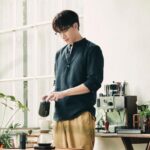 Pakorn Thanasrivanitchai Instagram - Can I be your cup of coffee? 🤓☕️👅 ผมมักจะอยากหาอะไรดีๆ ให้กับตัวเองเสมอ ไม่ว่าจะเป็นกาแฟแก้วโปรดให้จิบ สถานที่สวยๆ ให้ถ่ายรูป หรือแว่นตาดี ๆ ที่เติมเต็มทุกไลฟ์สไตล์ของตุลย์อย่าง OWNDAYS . Seeing the unknown future with OWNDAYS… . @owndays_thailand . #OWNDAYS #OWNDAYSThailand #FromTokyoJapan #オンデーズ #โอนเดส์ #ร้านแว่นตาจากกรุงโตเกียวประเทศญี่ปุ่น #OWNDAYSNewCollection2022 #TulPakorn