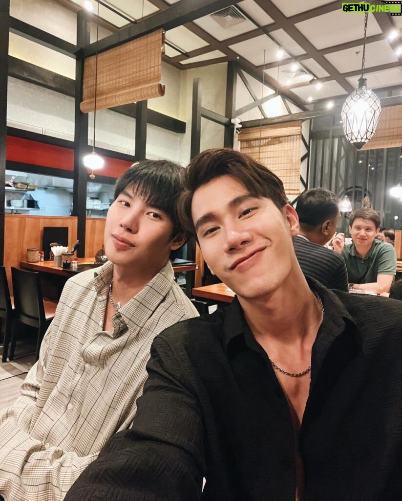 Pakorn Thanasrivanitchai Instagram - Six years and forever twinning @maxiiin_ 🥺👨🏻‍🤝‍👨🏻 . #maxtul Velaa Sindhorn Village Langsuan