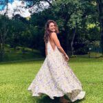 Paloma Bernardi Instagram - Quando sua alma está feliz,você dança? Ah… eu amo tb! ⚘️❤️ Saison Spa
