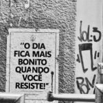 Paloma Bernardi Instagram - Porque tudo por aqui foi sobre ser e confiar! E “por um fio” eu me vi ali, em estado presente, apenas s e n d o e c o n f i a n d o ! ✨Obrigada equipe e elenco por tudo…certeza que está nascendo um projeto lindo e sou feliz por minimamente fazer parte! Obrigada @davidschurmann pelo convite, pelo seu olhar, pela nossa troca!!! Pra você sempre o meu SIM!! É só você falar VEM e vamos juntos •••> 🎬🌍 #OthonBarros @romuloestrela @brunogagliasso @dudagalvaoficial #PUF #PorUmFio #BackStage #Cinema #Bastidores #CinemaBrasileiro #MinhaArte #VidaDeAtriz #CinemaNacional #resistencia @luizbolognesi66 @rubiprodutora @addcasting São Paulo, Brazil