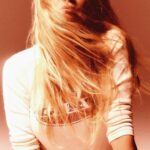 Pamela Anderson Instagram - My collaboration with @shopredone is not just any collection - it’s a love letter to animals and our planet as well 🤍 I wanted to go the distance and make every single piece 100% vegan and sustainable. From vegan apple-skin leather patches and upcycled vintage Levi’s, to our baby tee’s being crafted from California’s finest regenerative cotton… This collection is a dream✨ Love, P #redonexpam
