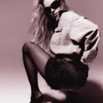 Pamela Anderson Instagram - My collaboration with @shopredone is not just any collection - it’s a love letter to animals and our planet as well 🤍 I wanted to go the distance and make every single piece 100% vegan and sustainable. From vegan apple-skin leather patches and upcycled vintage Levi’s, to our baby tee’s being crafted from California’s finest regenerative cotton… This collection is a dream✨ Love, P #redonexpam