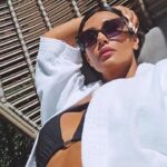 Pamela Díaz Instagram - Como necesitaba estar asi 😎 😉. Buen martes People 💋