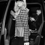 Paris Hilton Instagram - A New York Minute ⏰✨ #ThatsHot #SlivingMom