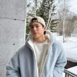 Park Bo-gum Instagram - 지난밤에 눈이 소오복이 왔네☃️