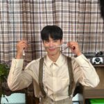 Park Bo-gum Instagram - 낮과 밤의 길이가 같아지면 추분 추남원과 박정분은 천생연분🤎 #뮤지컬_렛미플라이