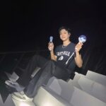 Park Bo-gum Instagram - 평생 친구분들과 함께 한 지나왔던 모든 시간, 걸어왔던 모든 순간이 은혜였습니다. 진심으로 감사드립니다! 여러분의 삶이 언제나 노래하듯 즐겁기를 소망합니다. 축복합니다🩵 #PARKBOGUM_12th_Anniversary #우리들의_시간은_언제나_Cantabile 올림픽공원 올림픽홀