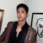 Park Bo-gum Instagram - CODE VESTIMENTAIRE : LE PALACE #CELINE #CELINEBYHEDISLIMANE Eden Roc Hotel du Cap