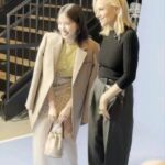 Park Eun-bin Instagram - @toryburch & @Wkorea in New York🗽 #ToryBurch #토리버치 & EUNBIN 🌆🌃 #ToryBurchSS23 #ToryBurchFW23 & Behind 🧡
