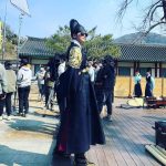 Park Hyung-sik Instagram - 지금까지 청춘월담 사랑해주신분들께 진심으로 감사드립니다! 긴 시간동안 함께 한 우리 청춘월담 팀. 정말 고생도 많이 했지만 행복했습니다. 고맙습니다. 앞으로도 좋은 모습으로 인사드릴게요!! 🙏🏻