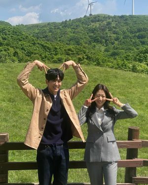 Park Hyung-sik Instagram - 정우 하늘 🐱🦊