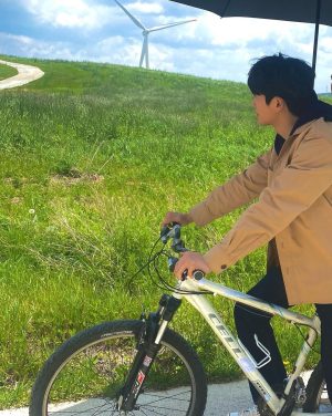 Park Hyung-sik Instagram - 정우 하늘 🐱🦊