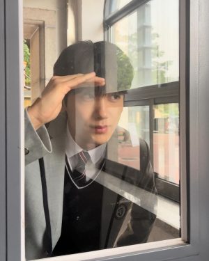 Park Hyung-sik Instagram - 오늘도 본방사수!