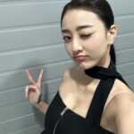 Park Ji-hyo Instagram – 즐거웠던 노래방VS🎧
