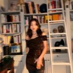 Park Ji-hyo Instagram - ✨