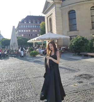 Park Min-young Instagram - 콩알들 보고싶네 🤎