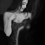 Parvatii Nair Instagram - Have a magical day ahead 🤍🖤 . . Styling, Makeup & Hair @soigne_official_ Shot by @dxgphotographer Wearing @majesticbyjapnah Earrings @rang_akankshanegi