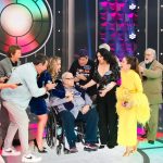 Patrícia Abravanel Instagram - Estamos No Ar celebrando o Ano Novo com o Especial de 60 anos do Programa Silvio Santos ✨️✨️✨️#ProgramaSilvioSantos #HappyNewYear #FelizAnoNovo 📸 @gabrielcardosofoto SBT - Sistema Brasileiro De Televisão