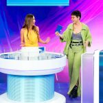 Patrícia Abravanel Instagram - Nosso domingo tá incrível 💛💛💛 Espero você 20h, no SBT 📸 @gabrielcardosofoto SBT - Sistema Brasileiro De Televisão