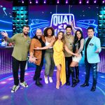 Patrícia Abravanel Instagram - Nosso domingo tá incrível 💛💛💛 Espero você 20h, no SBT 📸 @gabrielcardosofoto SBT - Sistema Brasileiro De Televisão