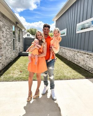 Patrick Mahomes Instagram - Happy Easter!