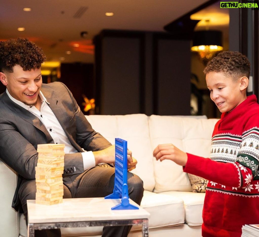 Patrick Mahomes Instagram - Incredible night at the 3rd Annual @15andMahomies Foundation Gala. Kansas City shows up big every year and we can’t thank you enough. Over $400,000 in grants were awarded last night to over 25 charities in KC. Huge thanks to our partners and supporters. Let’s keep it going!
