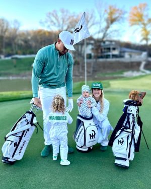 Patrick Mahomes Instagram - Happy Halloween ⛳️
