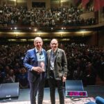 Patrick Stewart Instagram - And that's a wrap on my #MakingItSo book tour this year! Thank you very much to @UCSanDiego and @ArtPowerAtUCSD for hosting me and to Barry Edelstein for leading such a thoughtful conversation.  And to *all* of the audiences who attended one of the events, thank you dearly. It has been a life highlight for me to discuss my memoir onstage with you during my tour.  Wishing you all a happy holiday.