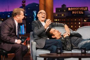 Patrick Stewart Instagram - Colin Farrell and I always pick up right where we left off. Thanks to the @latelateshow for having me on last evening.