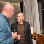 Patrick Stewart Instagram - Several dear friends, especially @lucy_yeomans and my longtime agent @paullyonmaris, hosted this lovely evening in London to celebrate the publication of #MakingItSo. During the party, the remarkable artist @jasonbrooksartist unveiled this portrait — this was a complete surprise and made even more special that Jason was there. Thank you so very much, Jason, and to all the friends who joined me.  📸: @jedcullenphoto @davebenett @1hotel.mayfair
