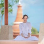 Pattarasaya Kreursuwansiri Instagram - I feel like I’ve kind of gotten to a peaceful place in my heart❤️ @iretreatwellnessmeditation 🌟