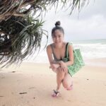 Pattarasaya Kreursuwansiri Instagram - วันที่ฝนตก แต่บรรยากาศดี๊ดีค่ะซิส🌦️ @bababeachclub.natai #bababeachclub #pimplus_pr Baba Beach Club Natai by Sri panwa