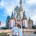 Pattarasaya Kreursuwansiri Instagram - มา Disneyland หลานๆพามาเปิดโลก small world ค่ะซิสส😂😍🤩👏🏻🌈 Tokyo, Japan