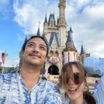 Pattarasaya Kreursuwansiri Instagram - มา Disneyland หลานๆพามาเปิดโลก small world ค่ะซิสส😂😍🤩👏🏻🌈 Tokyo, Japan