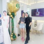 Pattarasaya Kreursuwansiri Instagram - แวะไปทำเครื่อง 10 therma & 10 thera ที่ร้านซิสมาที่ @oracleclinic_thailand ไม่บวมไม่เจ็บเลย ถูกใจค่ะซิส😍🤗