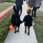 Pau Gasol Instagram - Such a special #Halloween! Always thankful to be able to spend it with family. Thank you @vanessabryant for taking us to @disneyland !! 🦇 🦇