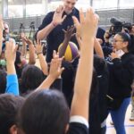 Pau Gasol Instagram - Coach Pau in the community 🤗