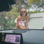 Paula Gonu Instagram - 1. esta semana al año con mis amigas es sagrada 2. no soy tan pesada pidiéndoles fotos cómo os pensáis 3. pero sí lo soy haciendo el imbécil 24/7 4. igual que ellas porque somos tontísimas 5. y nos gusta así 6. tontas yendo a cenar 7. y tontas volviendo de comer 8. muy tontas 9. pero mucho 10. y todas de acuerdo en este debate juntas desde hace más de 20 años y espero que para siempre, os quiero niñas🫶🏽 (falta Laia en las fotos porque estuvo malita muchos días)
