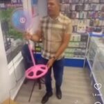 Paula Gonu Instagram - 1. sigo sin saber a qué soy intolerante pero amando mi tripa hinchadilla 2. iría con sombreros tol día 3. la tarta de queso que hice pal cumple de jorge aún tengo que subiros la receta 4. esperando a un glovo que pedí a n un parking de la playa 5. el atardecer desde la montaña que había delante de la casa rural en la que estuvimos en valdemanco (un saludo a eugenia) 6. mis vídeos favoritos 7. mi arroz favorito es el senyoret porque no soy fan de encontrarme bichos 8. inflando al máximo ese culo porque en un mes y pico haciendo el camino no podré levantar ni una pesa 9. estoy fenomenal pero esos dos issues hay que mandarlos a la mierda 10. el mejor arroz frito lo hago yo lo podéis probar cuando queráis