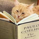 Paulo Coelho Instagram - New book, new reader. (Thanks for the photo )