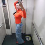 Pavitra Punia Instagram - ...and just like that, selfie 🤳 session in the elevator 🛗 got intensely interestingly obsessed 💋🫶✔️ OK bye 👋 #outfitoftheday #pavitraapuniya #fashion #style #glam #gorg