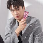 Pawat Chittsawangdee Instagram - New size! CC Cream ขนาดใหม่แต่ความหน้าใสไม่ลดลง Cathy Doll Speed White CC Cream SPF50 PA+++ ขนาด 20 ml 169.- #ซีซีครีมลายเสือ ปาดบุปปิดปั๊บหน้าใสปิ๊ง . แล้วชวนทุกคนมาเจอกัน ในกิจกรรม Cathy Doll ♥ Fall in Love ♥ with OHM-NANON ในวันเสาร์ที่ 25 มีนาคม 2566 นี้!! (เค้าขยายระยะเวลาอยู่นะ) . 📢 ขยายเวลาร่วมกิจกรรมตั้งแต่วันนี้ ถึงวันที่ 7 มีนาคม 2566 มาร่วมกิจกรรมกันเยอะๆนะครับ แล้วมาใช้เวลาแห่งความสุขไปด้วยกัน ♥️ . อ่านรายละเอียดเพิ่มเติมได้ที่ Facebook : CathyDollClub #CathyDollXOhmNanon #mynameisnanon #ohmpawat #โอมนนน #OhmNanon #CathyDoll