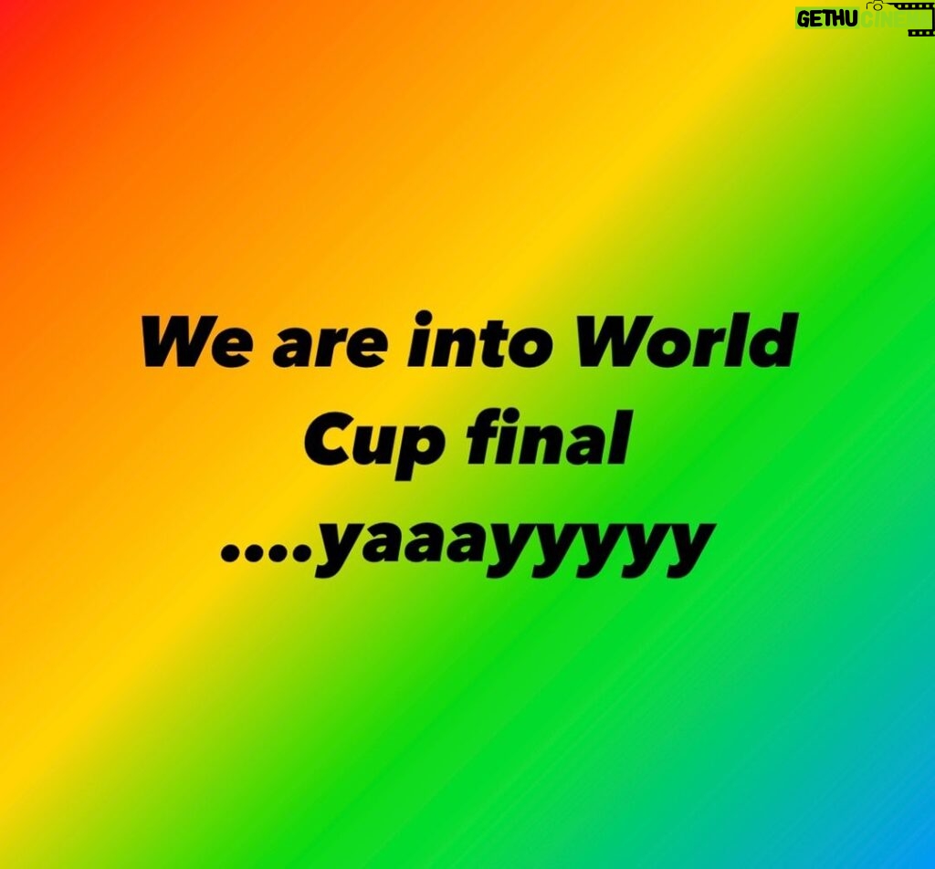 Payal Ghosh Instagram - 💃🏻💃🏻💃🏻💃🏻💃🏻💃🏻💃🏻💃🏻 #indvsnz #semifinal #cwc23 🇮🇳🇮🇳🇮🇳🇮🇳