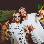 Pedro Scooby Instagram - Dia incrível, de encontros e uma vibe junto com esse pôr do sol que só @coronabrasil sabe proporcionar! E esse só foi o esquenta do está vindo por aí, no segundo semestre.! Já tô querendo mais! #Corona Sunsets #Thisisliving *Publi #bebacommoderação