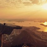 Pedro Scooby Instagram - Olha eu ali no braço do Cristo! Toda vez que vou embora fico com o coração apertado, sou carioca com muito orgulho, amo a minha cidade com todas sua qualidades e defeitos! E estarei sempre aí para tentar melhorar meu paraíso predileto! Foto: @betolorca Obrigado por essa experiência incrível @tedescoduda @padreomaroficial Cristo Redentor
