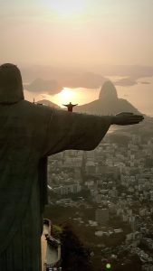 Pedro Scooby Instagram - Um bom dia abençoado! Valeu pelo vídeo @betolorca Cristo Rendor Rio De Janeiro