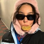 Pelin Akil Instagram - En son foto mesaj içerir. Mesajı alan ❤️ koysun 😂 Koşturmacadan kızların ilk kez kayak yaptığı tatilden hiçbişi paylaşmamışım. @swayhotels #reklam Sway Hotels