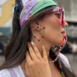 Pelin Akil Instagram - #coldplayamsterdam2023 Like layanların evinin cebinin bereketi artsın inşallah 😂 Styling; @parlaquestyling 😍